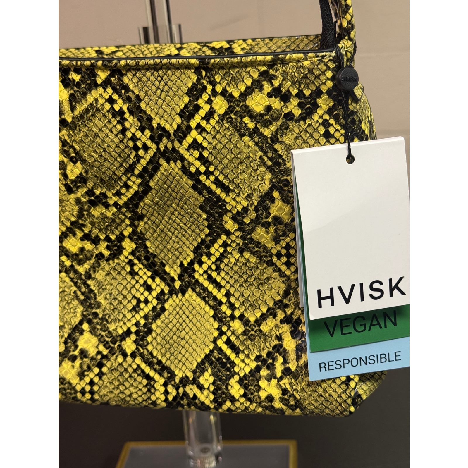 Hvisk Scape Small Shell Yellow Snakeskin Vegan Leather Shoulder Bag H2354 Nwt — image 5 of 8